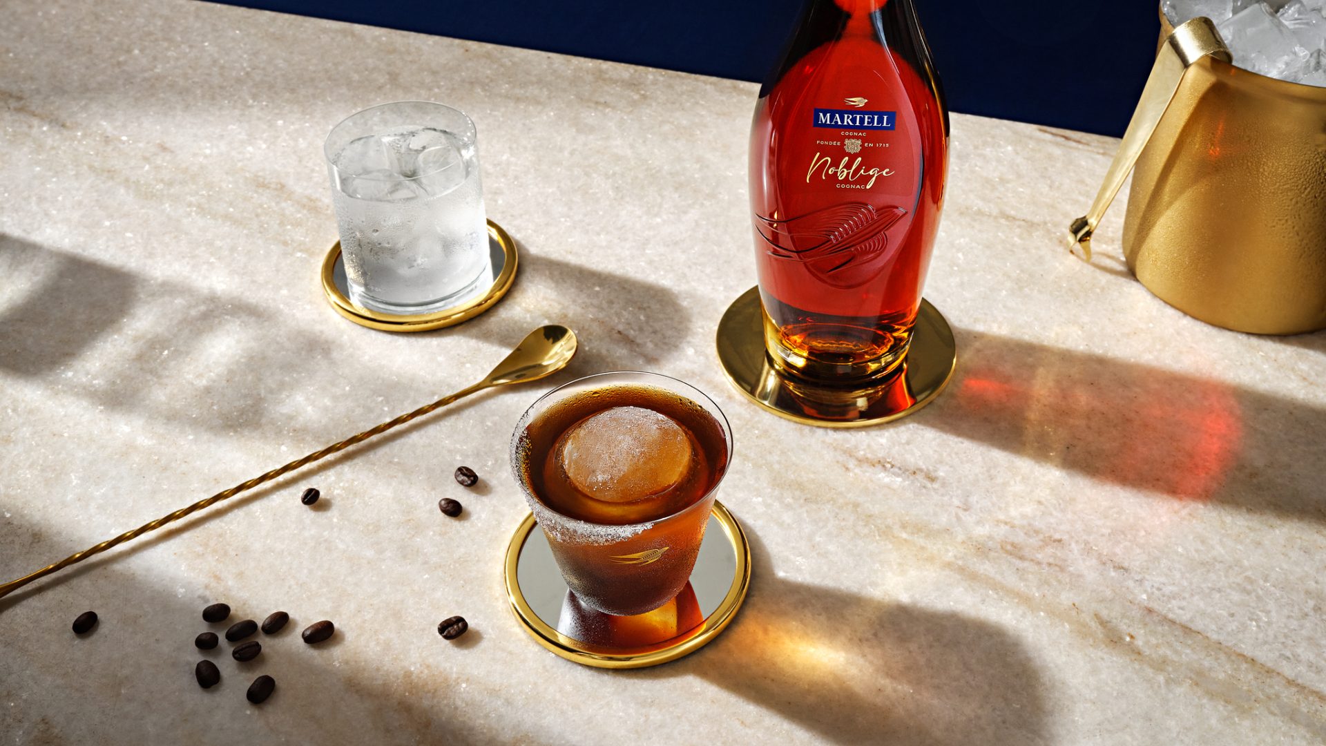 Cocktail Martell and Coffee